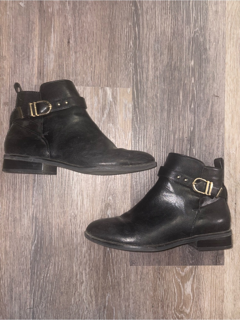 Kelly & Katie Black Buckle Strap Ankle Booties Low Block Heel Size 7